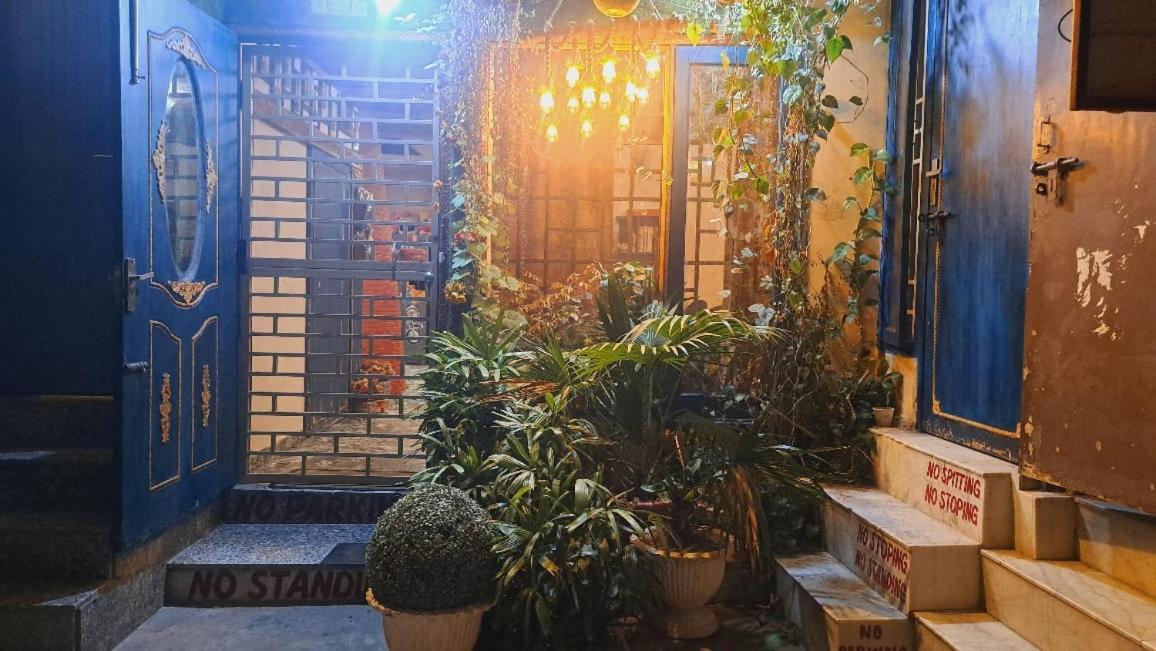 Sufi Khandar Home Stay New Delhi Eksteriør billede
